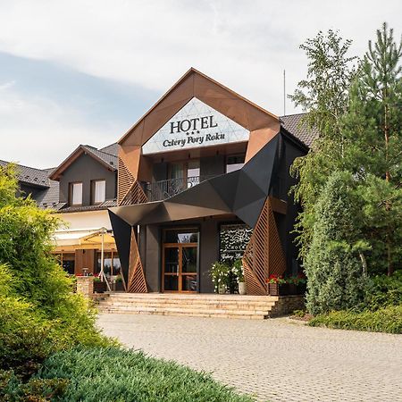 Hotel Cztery Pory Roku Głogów Małopolski Екстериор снимка